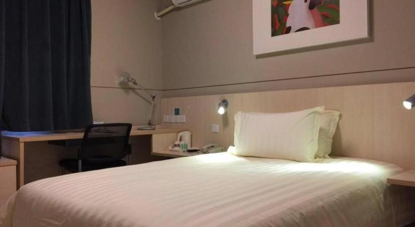 Jinjiang Huairou Qingchun Road Wanda Plaza 2*