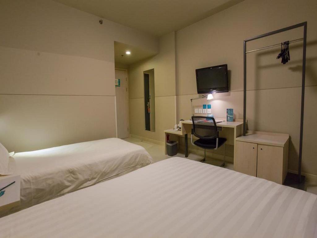 Jinjiang Huairou Qingchun Road Wanda Plaza Beijing